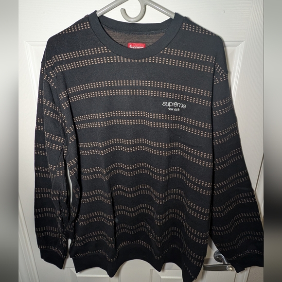 XL Supreme Dash Stripe Crewneck - Picture 2 of 6